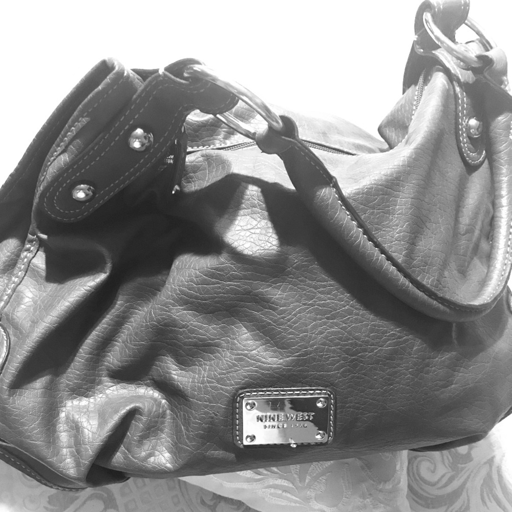 Hand bag